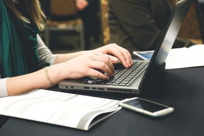 Cyberprzemoc - agresja w sieci