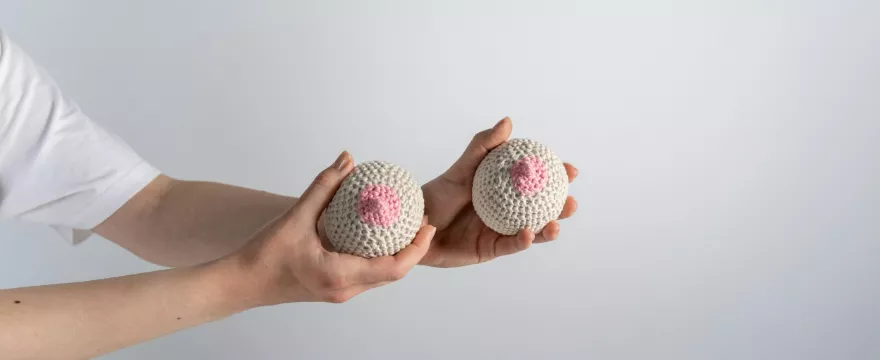 Naturalne metody wspierające laktację (zioła, słód jęczmienny itp.)