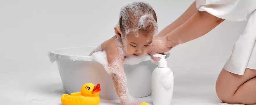 Kąpiel krok po kroku – bezpieczne rytuały dla maluszka 